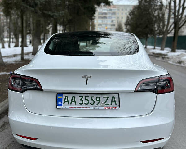 Тесла Модель 3, объемом двигателя 0 л и пробегом 34 тыс. км за 14800 $, фото 4 на Automoto.ua