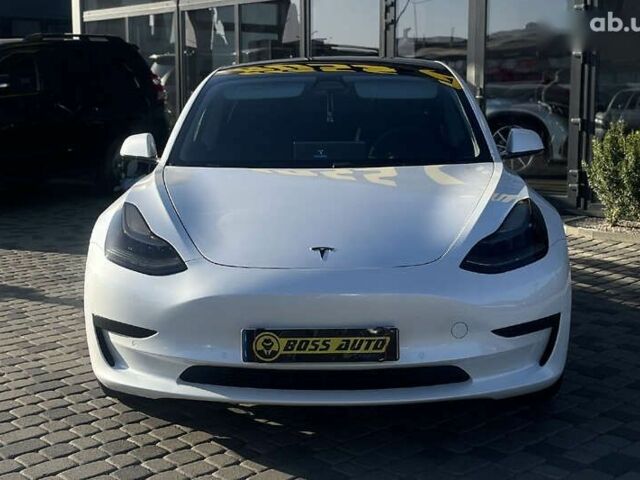 Тесла Модель 3 2020 в Мукачево на Automoto.ua Тесла Модель 3, объемом двигателя 0 л и пробегом 165 тыс. км за 19000 $, фото 1 на Automoto.ua