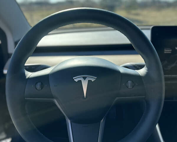 Тесла Модель 3, объемом двигателя 0 л и пробегом 158 тыс. км за 17550 $, фото 15 на Automoto.ua