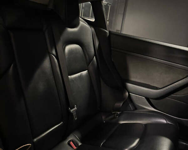 Тесла Модель 3, объемом двигателя 0 л и пробегом 250 тыс. км за 13599 $, фото 12 на Automoto.ua