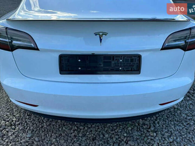 Тесла Модель 3, об'ємом двигуна 0 л та пробігом 146 тис. км за 26200 $, фото 3 на Automoto.ua
