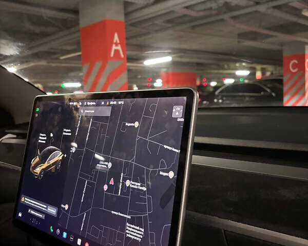 Тесла Модель 3, объемом двигателя 0 л и пробегом 250 тыс. км за 13599 $, фото 15 на Automoto.ua