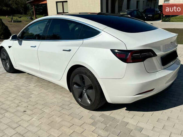 Тесла Модель 3, объемом двигателя 0 л и пробегом 84 тыс. км за 18000 $, фото 4 на Automoto.ua