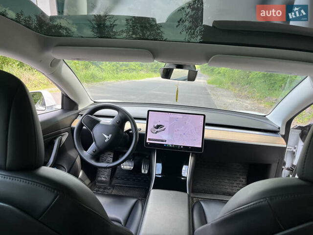 Тесла Модель 3, об'ємом двигуна 0 л та пробігом 93 тис. км за 17700 $, фото 9 на Automoto.ua