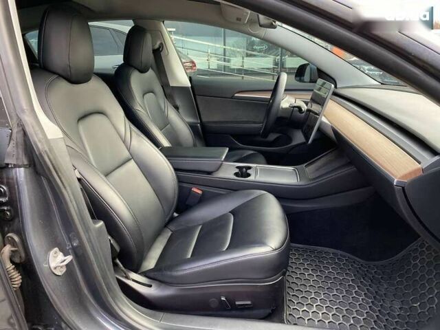 Тесла Модель 3, объемом двигателя 0 л и пробегом 82 тыс. км за 22800 $, фото 18 на Automoto.ua