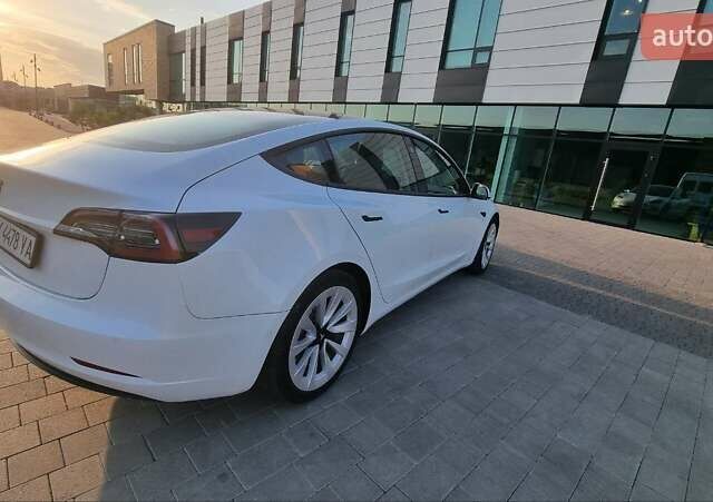 Тесла Модель 3, объемом двигателя 0 л и пробегом 64 тыс. км за 20300 $, фото 1 на Automoto.ua