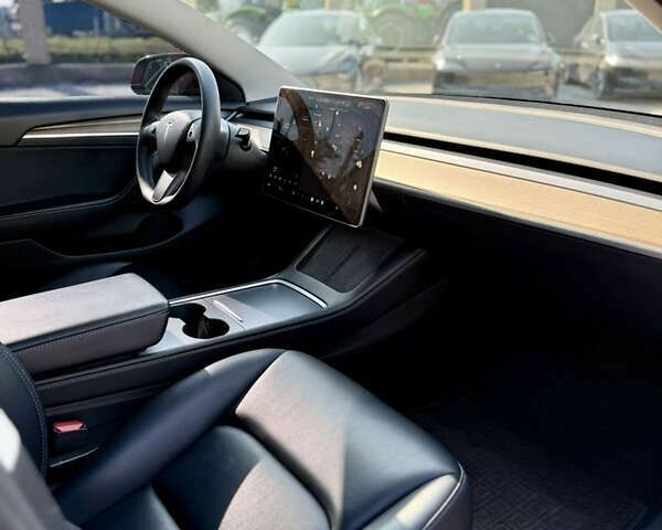 Тесла Модель 3, объемом двигателя 0 л и пробегом 155 тыс. км за 20500 $, фото 28 на Automoto.ua