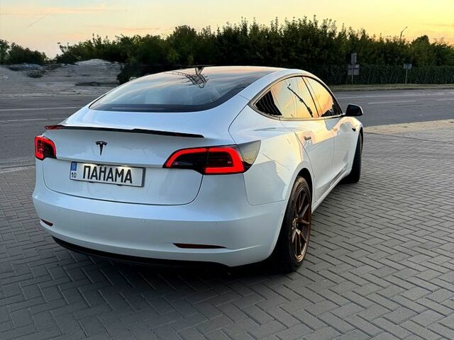Тесла Модель 3, об'ємом двигуна 0.32 л та пробігом 54 тис. км за 19200 $, фото 1 на Automoto.ua