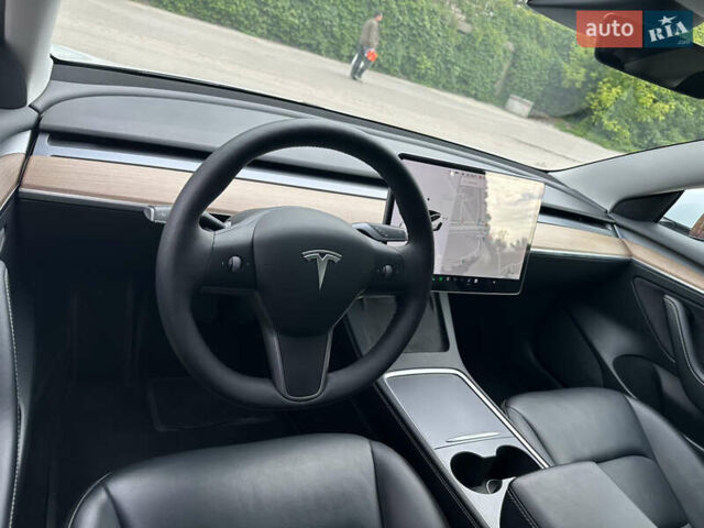 Тесла Модель 3, объемом двигателя 0 л и пробегом 66 тыс. км за 20000 $, фото 10 на Automoto.ua