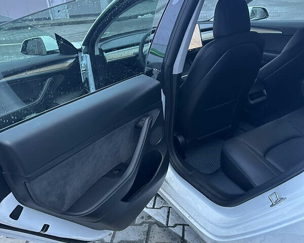Тесла Модель 3, об'ємом двигуна 0 л та пробігом 24 тис. км за 16900 $, фото 15 на Automoto.ua