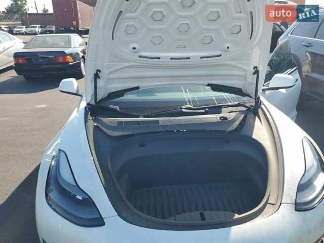 Тесла Модель 3, об'ємом двигуна 0 л та пробігом 116 тис. км за 16000 $, фото 5 на Automoto.ua
