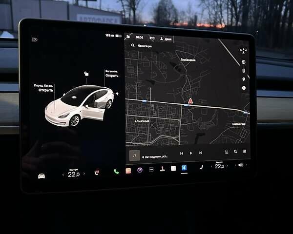 Тесла Модель 3, объемом двигателя 0 л и пробегом 26 тыс. км за 28500 $, фото 18 на Automoto.ua