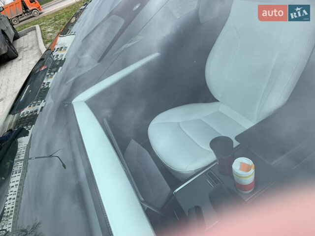 Тесла Модель 3, объемом двигателя 0 л и пробегом 27 тыс. км за 26900 $, фото 27 на Automoto.ua
