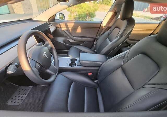 Тесла Модель 3, объемом двигателя 0 л и пробегом 64 тыс. км за 20300 $, фото 12 на Automoto.ua