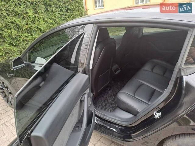 Тесла Модель 3, объемом двигателя 0 л и пробегом 65 тыс. км за 23900 $, фото 12 на Automoto.ua