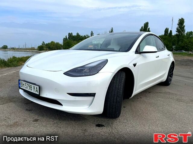 Тесла Модель 3, об'ємом двигуна 0.21 л та пробігом 73 тис. км за 19999 $, фото 2 на Automoto.ua