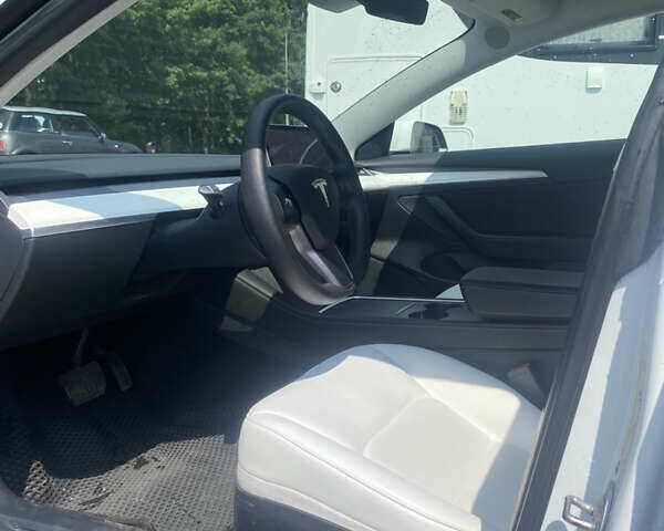 Тесла Модель 3, объемом двигателя 0 л и пробегом 55 тыс. км за 19000 $, фото 11 на Automoto.ua