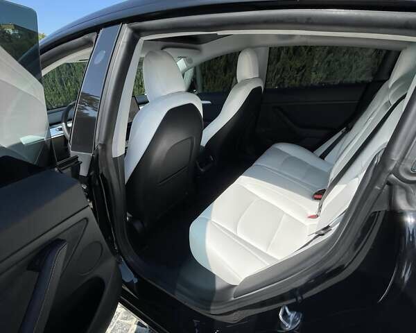 Тесла Модель 3, объемом двигателя 0 л и пробегом 20 тыс. км за 29500 $, фото 15 на Automoto.ua