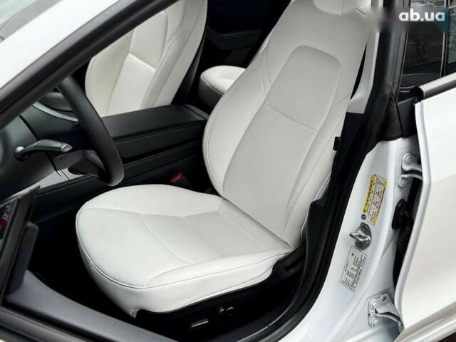 Тесла Модель 3, объемом двигателя 0 л и пробегом 85 тыс. км за 19000 $, фото 12 на Automoto.ua