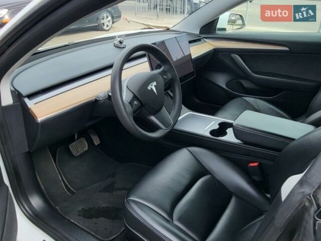 Тесла Модель 3, об'ємом двигуна 0 л та пробігом 40 тис. км за 20500 $, фото 7 на Automoto.ua