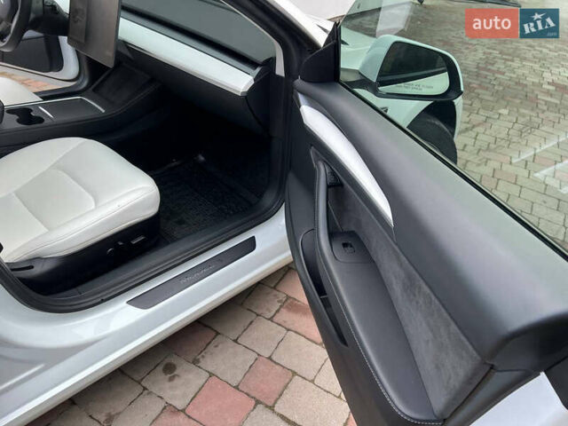 Тесла Модель 3, объемом двигателя 0 л и пробегом 96 тыс. км за 18500 $, фото 8 на Automoto.ua