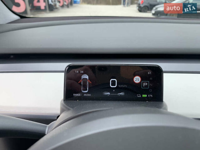Тесла Модель 3, объемом двигателя 0 л и пробегом 27 тыс. км за 26900 $, фото 23 на Automoto.ua