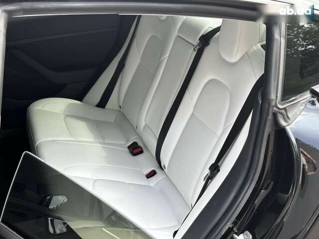 Тесла Модель 3, объемом двигателя 0 л и пробегом 45 тыс. км за 23500 $, фото 14 на Automoto.ua