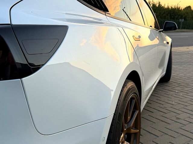 Тесла Модель 3, об'ємом двигуна 0.32 л та пробігом 54 тис. км за 19200 $, фото 4 на Automoto.ua