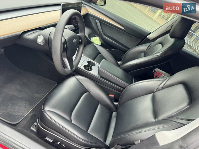 Тесла Модель 3, объемом двигателя 0 л и пробегом 57 тыс. км за 22000 $, фото 27 на Automoto.ua
