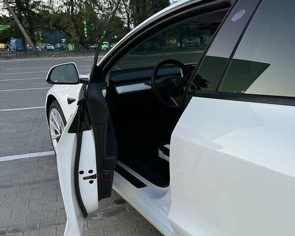 Тесла Модель 3, об'ємом двигуна 0 л та пробігом 87 тис. км за 19500 $, фото 14 на Automoto.ua