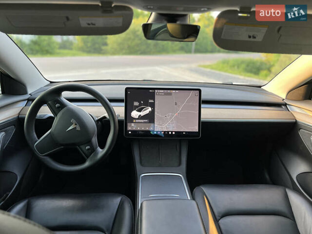 Тесла Модель 3, объемом двигателя 0 л и пробегом 99 тыс. км за 16900 $, фото 27 на Automoto.ua