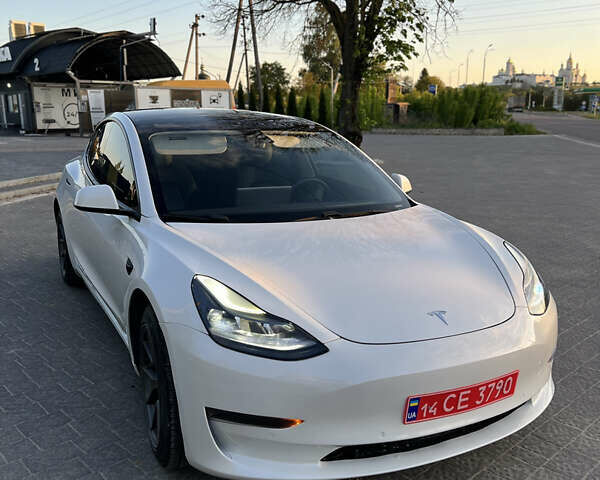 Тесла Модель 3, объемом двигателя 0 л и пробегом 99 тыс. км за 16900 $, фото 3 на Automoto.ua