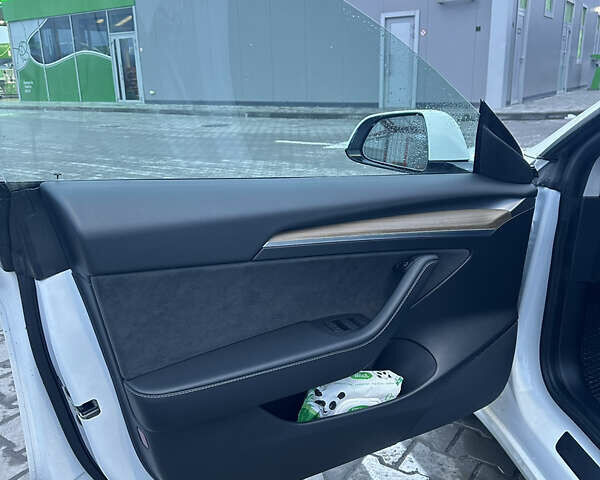 Тесла Модель 3, об'ємом двигуна 0 л та пробігом 24 тис. км за 16900 $, фото 16 на Automoto.ua