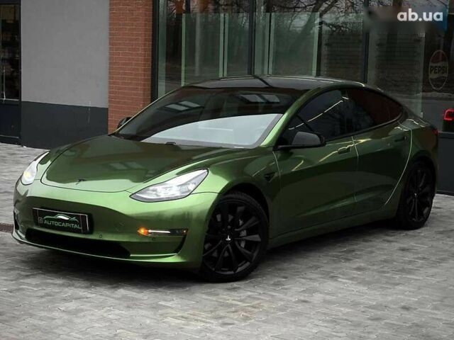 Тесла Модель 3, объемом двигателя 0 л и пробегом 40 тыс. км за 23990 $, фото 1 на Automoto.ua