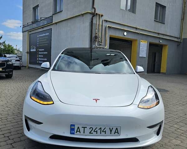 Тесла Модель 3, объемом двигателя 0 л и пробегом 51 тыс. км за 29000 $, фото 2 на Automoto.ua
