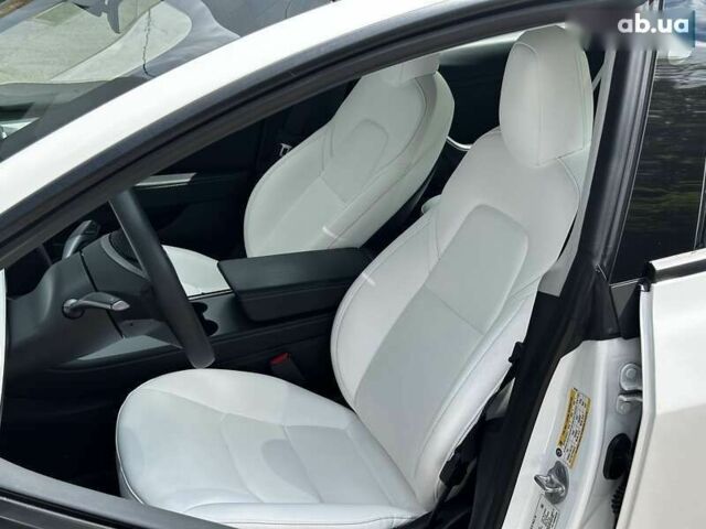 Тесла Модель 3, объемом двигателя 0 л и пробегом 48 тыс. км за 23500 $, фото 12 на Automoto.ua