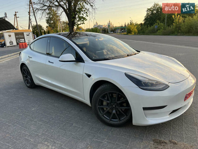 Тесла Модель 3, объемом двигателя 0 л и пробегом 99 тыс. км за 16900 $, фото 33 на Automoto.ua
