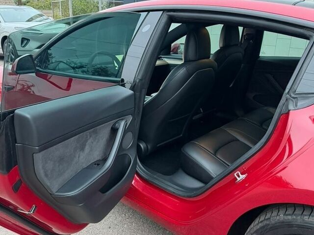 Тесла Модель 3, об'ємом двигуна 0 л та пробігом 97 тис. км за 19700 $, фото 14 на Automoto.ua