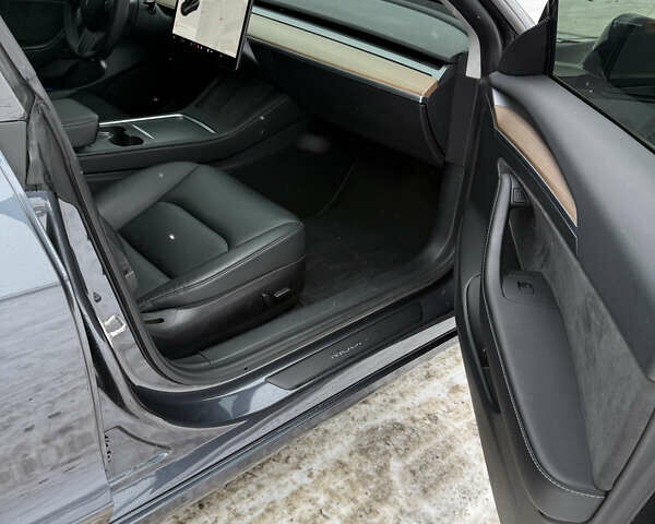 Тесла Модель 3, об'ємом двигуна 0 л та пробігом 55 тис. км за 18800 $, фото 17 на Automoto.ua