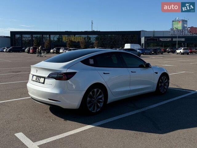 Тесла Модель 3, объемом двигателя 0 л и пробегом 65 тыс. км за 20999 $, фото 4 на Automoto.ua