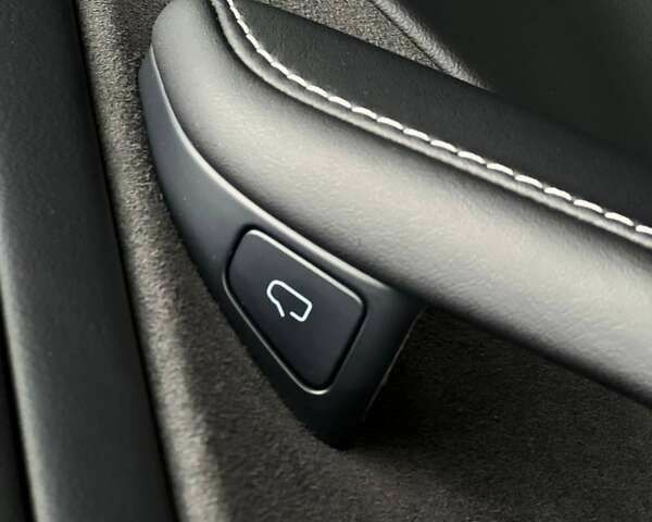 Тесла Модель 3, объемом двигателя 0 л и пробегом 40 тыс. км за 23990 $, фото 25 на Automoto.ua