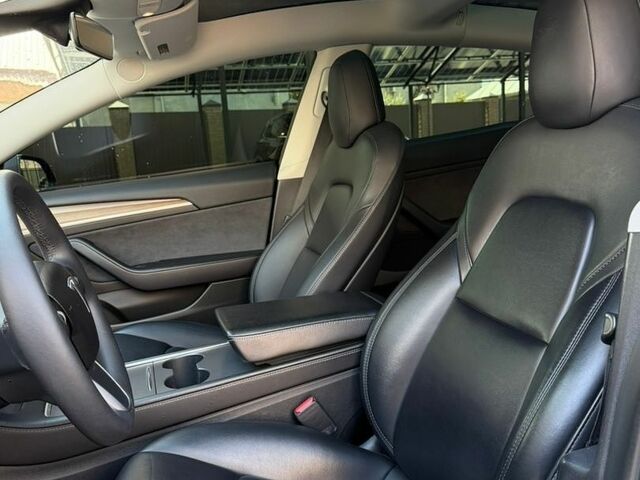 Тесла Модель 3, объемом двигателя 0 л и пробегом 193 тыс. км за 18200 $, фото 8 на Automoto.ua