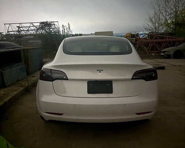 Тесла Модель 3, об'ємом двигуна 0 л та пробігом 65 тис. км за 13000 $, фото 4 на Automoto.ua