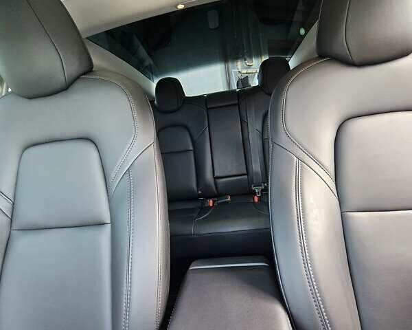 Тесла Модель 3, объемом двигателя 0 л и пробегом 51 тыс. км за 29000 $, фото 11 на Automoto.ua