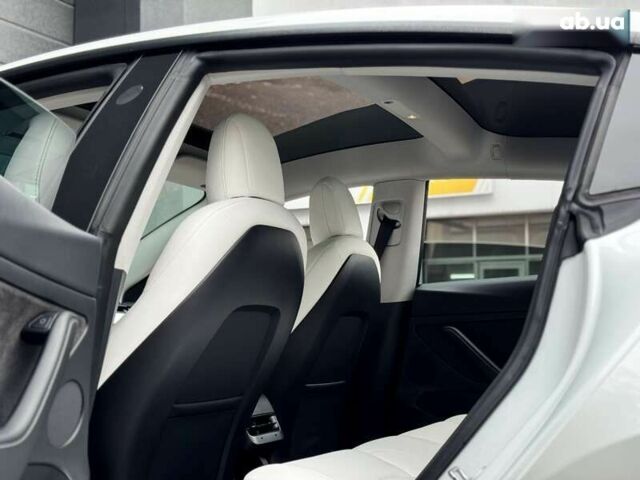 Тесла Модель 3, объемом двигателя 0 л и пробегом 85 тыс. км за 19000 $, фото 15 на Automoto.ua