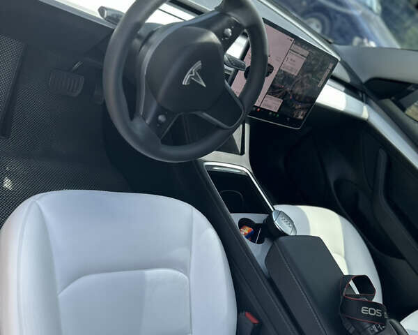 Тесла Модель 3, объемом двигателя 0 л и пробегом 19 тыс. км за 20000 $, фото 8 на Automoto.ua