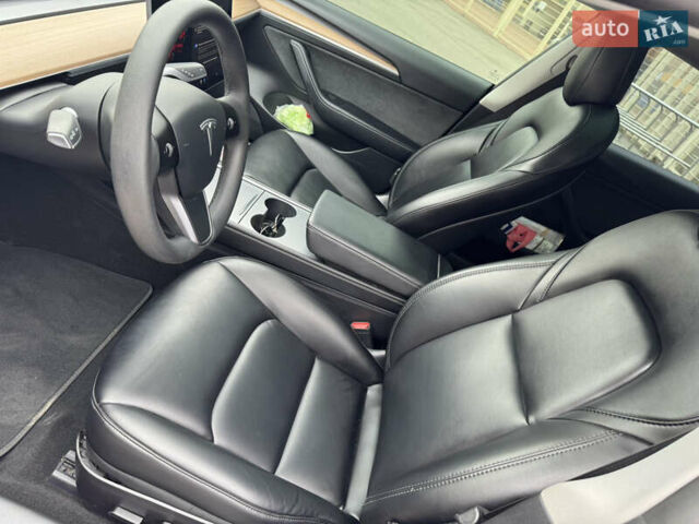 Тесла Модель 3, объемом двигателя 0 л и пробегом 57 тыс. км за 22000 $, фото 25 на Automoto.ua