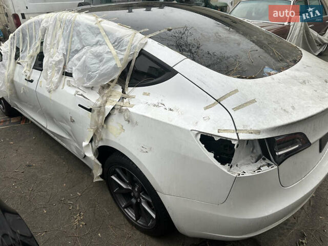 Тесла Модель 3, объемом двигателя 0 л и пробегом 60 тыс. км за 6500 $, фото 3 на Automoto.ua