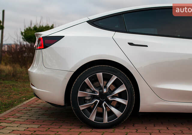 Тесла Модель 3, об'ємом двигуна 0 л та пробігом 75 тис. км за 23499 $, фото 14 на Automoto.ua
