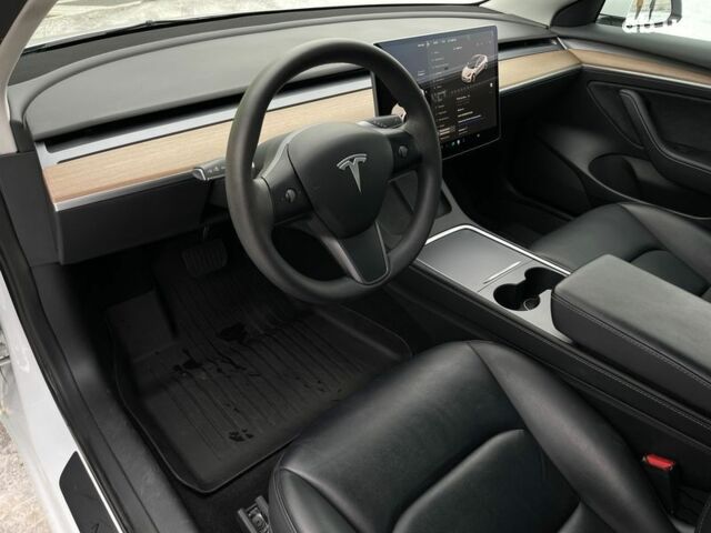 Тесла Модель 3, объемом двигателя 0 л и пробегом 25 тыс. км за 33500 $, фото 10 на Automoto.ua